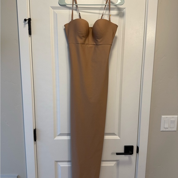 Skims Body Underwire Long dress  WT - Picture 2 of 6